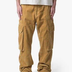 mnml Ultra Baggy Corduroy Cargo Pants - Khaki Size 36Khaki / 36